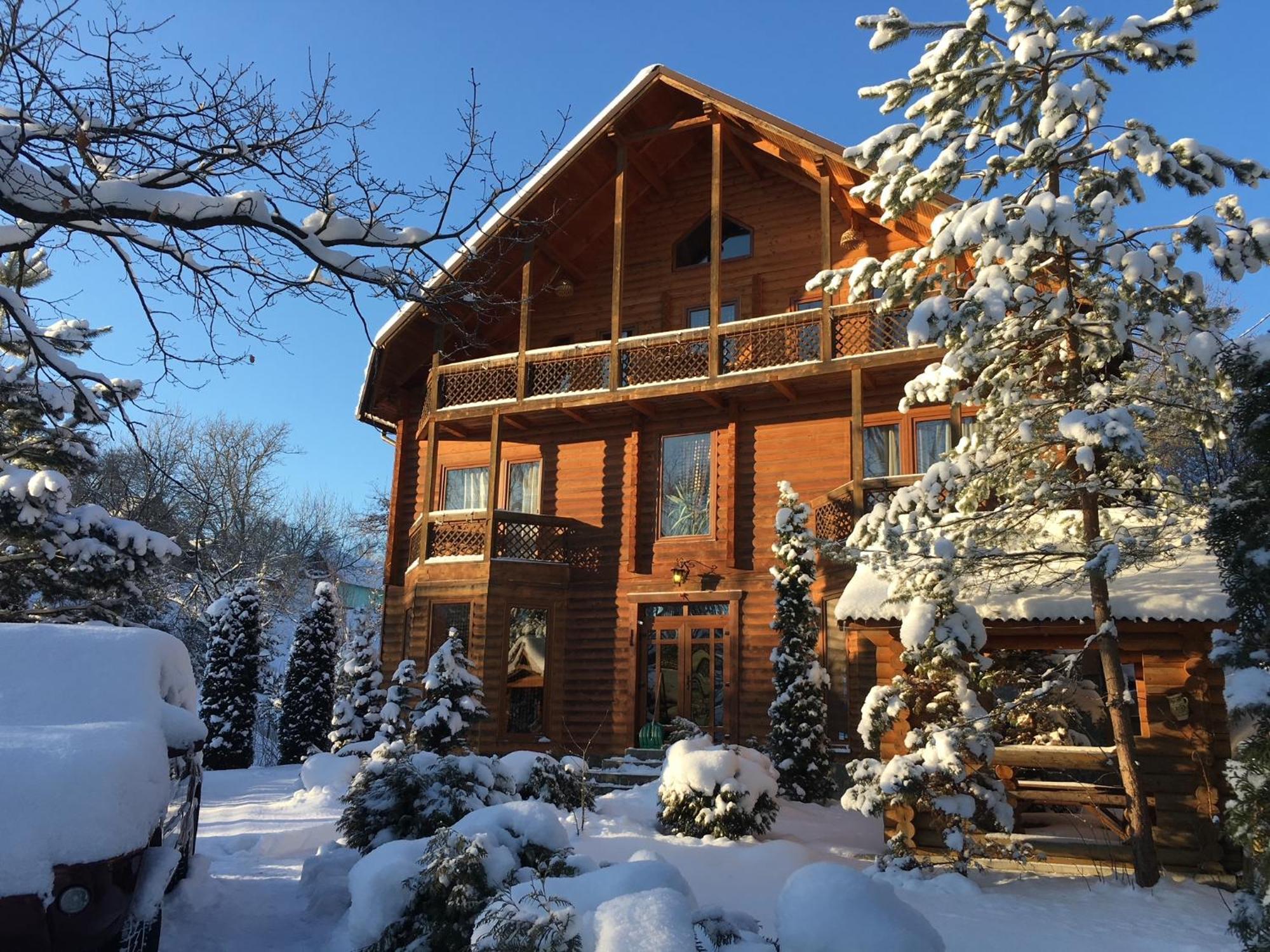 Guсulka Ksenia Villa Kosiv Buitenkant foto