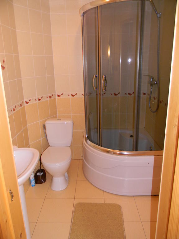 Guсulka Ksenia Villa Kosiv Kamer foto